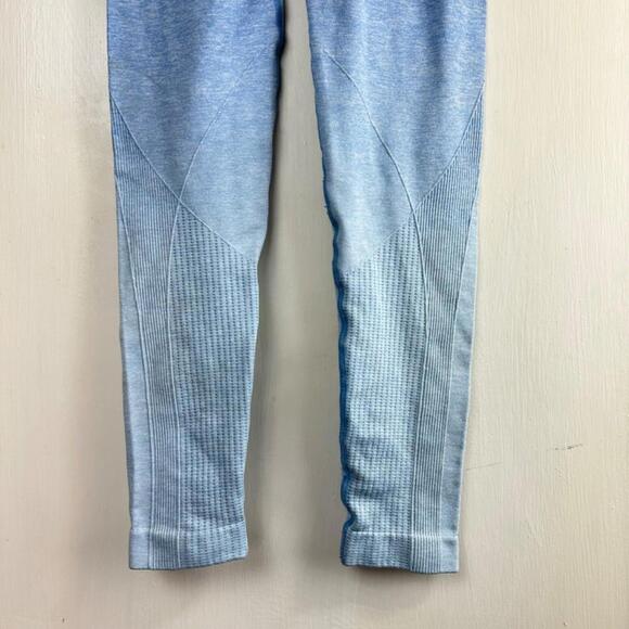 AYBL Pulse Ombré Seamless Workout Compression Leggings in Sky Blue - Picture 7 of 9